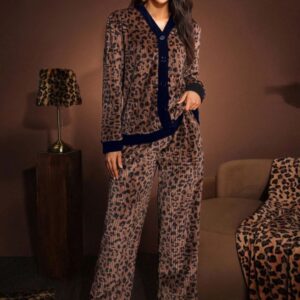 بيجامة تايجر روعة b