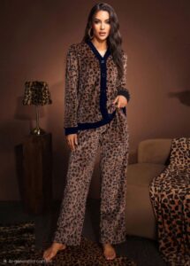 بيجامة تايجر روعة b